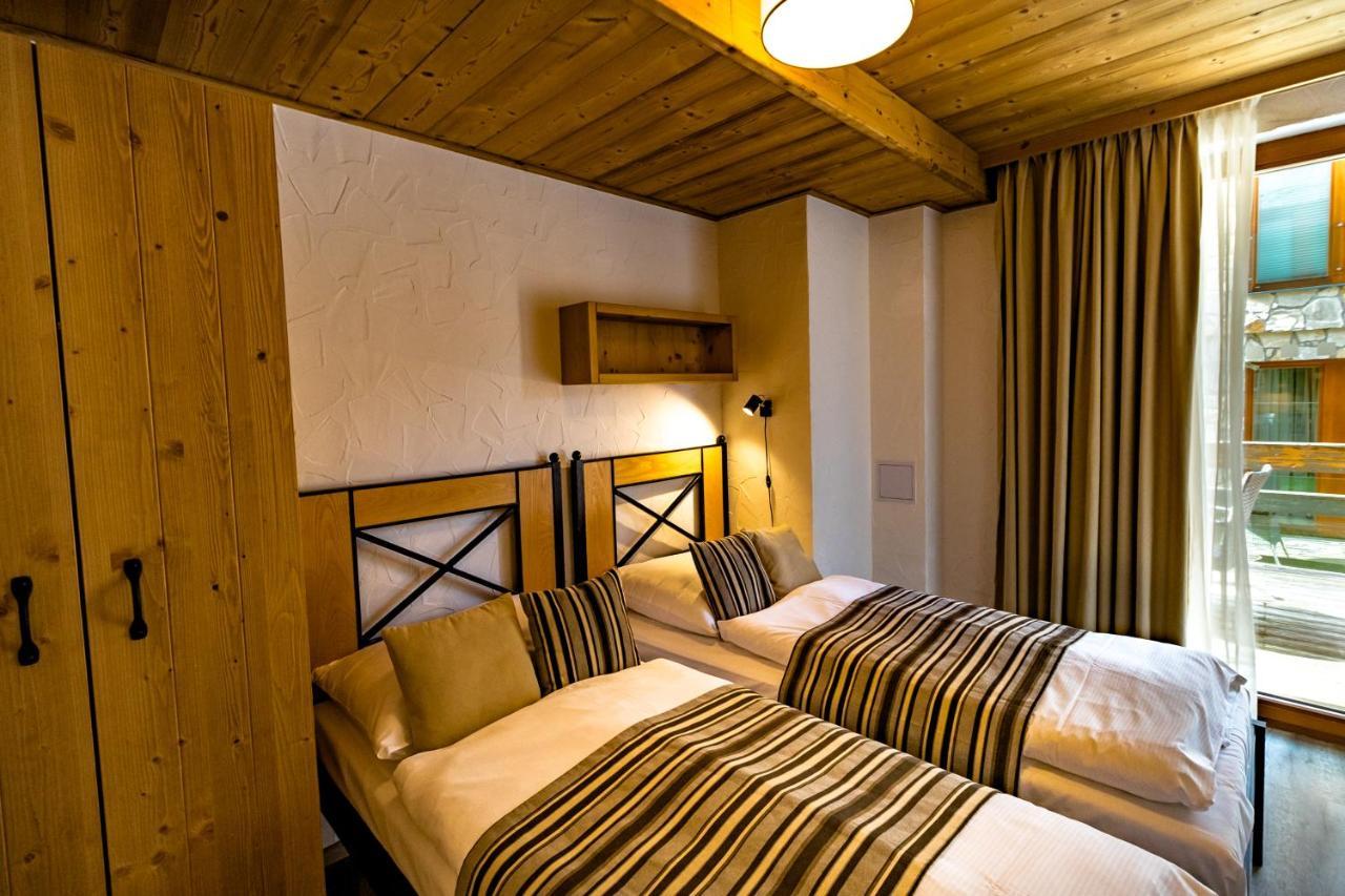 דמנובסקה דולינה Cardinal Jasna Mountain Wellness Apartment מראה חיצוני תמונה