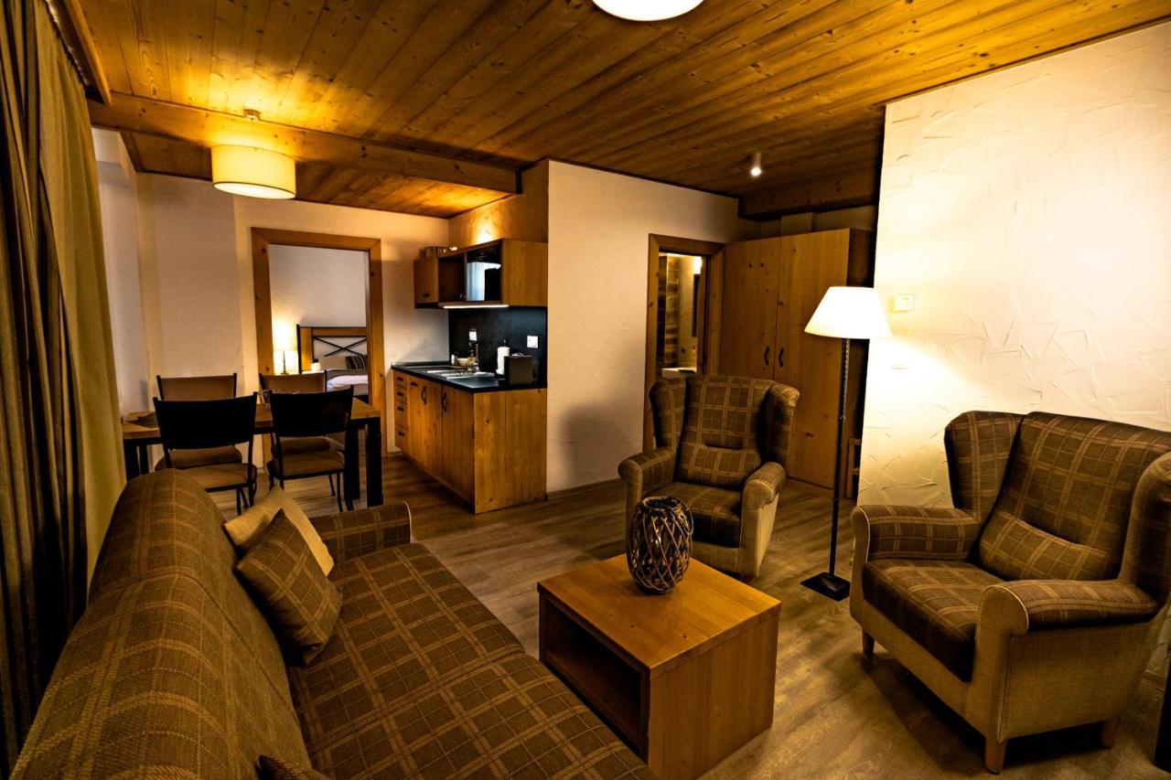 דמנובסקה דולינה Cardinal Jasna Mountain Wellness Apartment מראה חיצוני תמונה