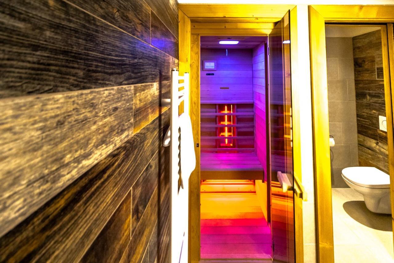 דמנובסקה דולינה Cardinal Jasna Mountain Wellness Apartment מראה חיצוני תמונה